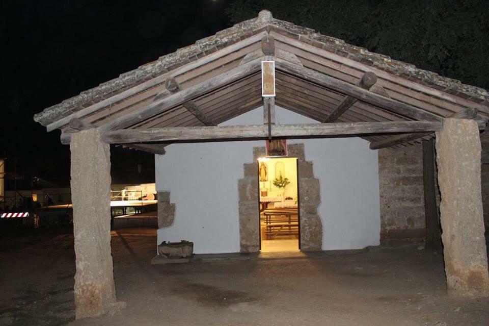 Il Quarzo Villa Cabras Exterior photo